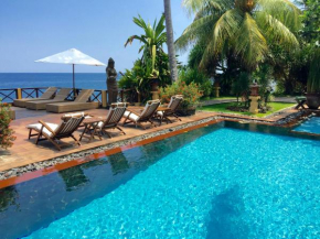 Отель Villa Boreh Beach Resort and Spa  Tejakula
